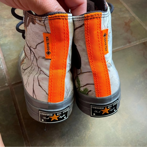 Unisex Converse Chuck 70 All Star
GTX Hi Gore-TexRealtree women sz 8 men sz 6 - Picture 4 of 11